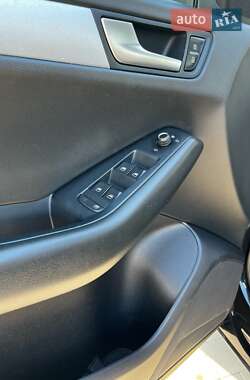 Внедорожник / Кроссовер Audi Q5 2010 в 