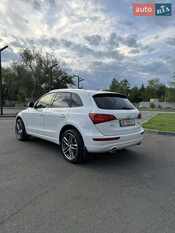 Внедорожник / Кроссовер Audi Q5 2013 в Днепре