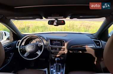 Внедорожник / Кроссовер Audi Q5 2015 в 