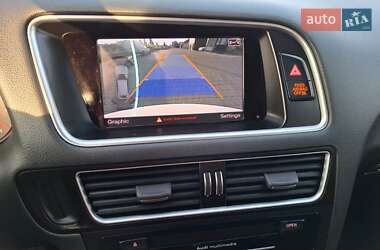 Внедорожник / Кроссовер Audi Q5 2015 в 