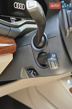 Внедорожник / Кроссовер Audi Q5 2022 в 