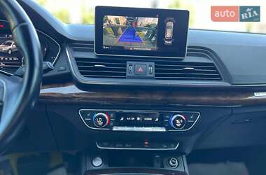 Внедорожник / Кроссовер Audi Q5 2018 в 