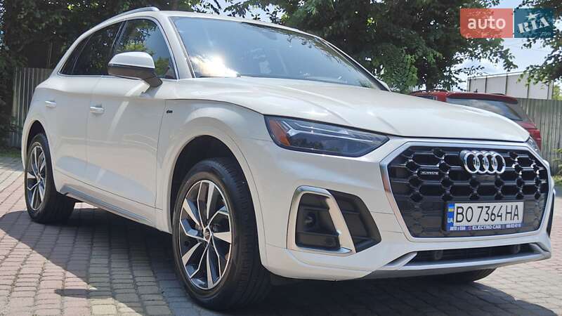 Позашляховик / Кросовер Audi Q5 2022 в Тернополі