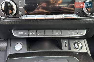 Внедорожник / Кроссовер Audi Q5 2020 в 