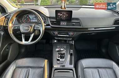 Внедорожник / Кроссовер Audi Q5 2020 в 