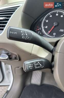 Внедорожник / Кроссовер Audi Q5 2012 в 