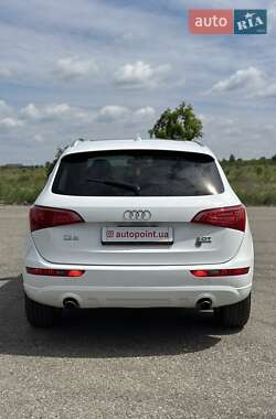 Внедорожник / Кроссовер Audi Q5 2012 в 