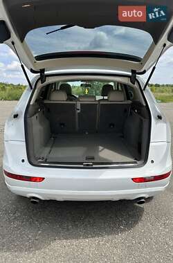 Внедорожник / Кроссовер Audi Q5 2012 в 