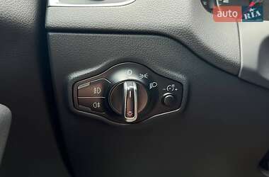 Внедорожник / Кроссовер Audi Q5 2011 в 