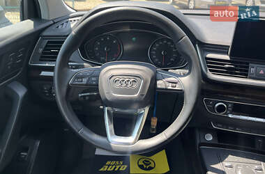 Внедорожник / Кроссовер Audi Q5 2019 в 