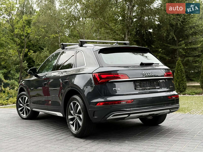 Позашляховик / Кросовер Audi Q5 2020 в Львові