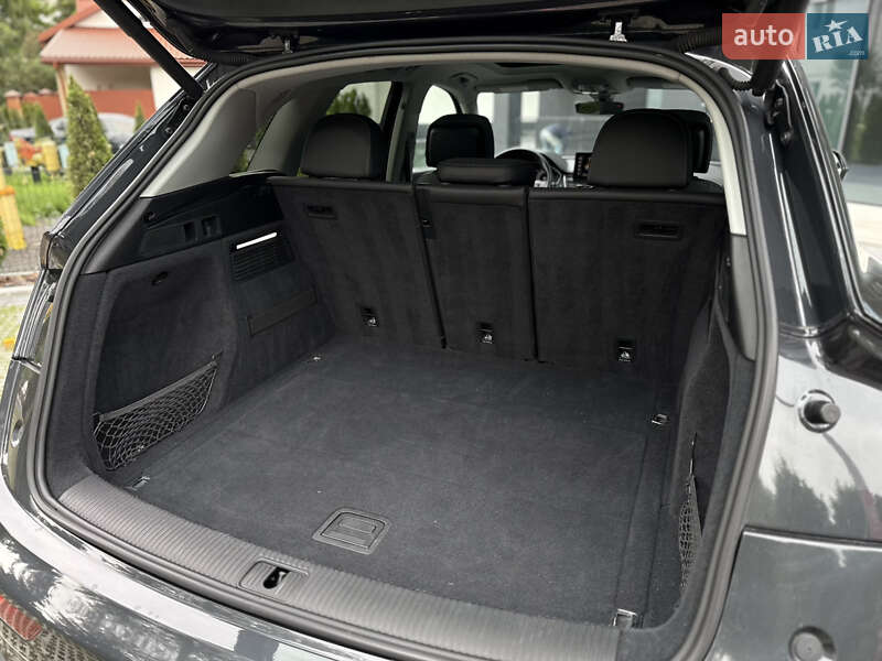 Позашляховик / Кросовер Audi Q5 2020 в Львові