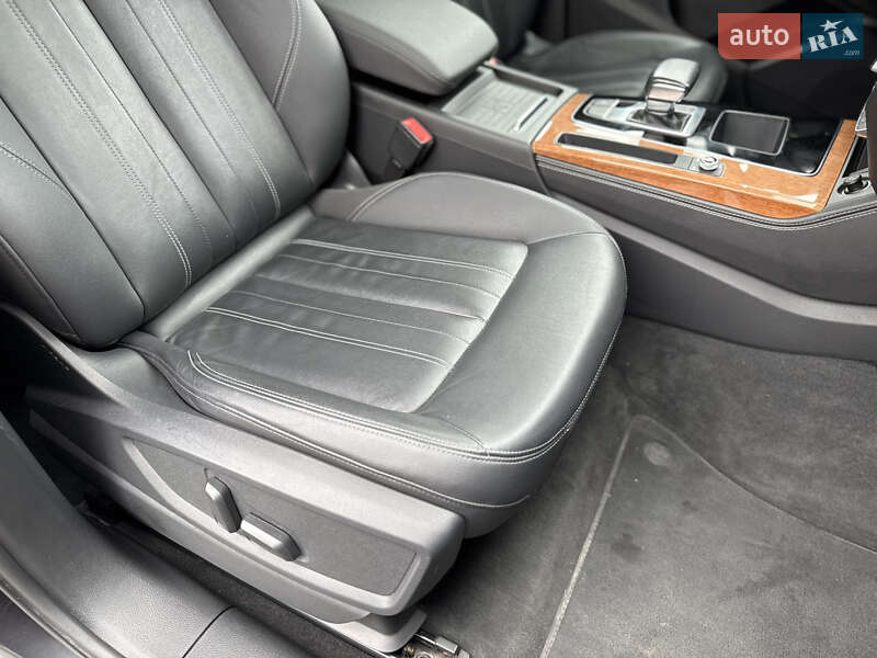 Позашляховик / Кросовер Audi Q5 2020 в Львові