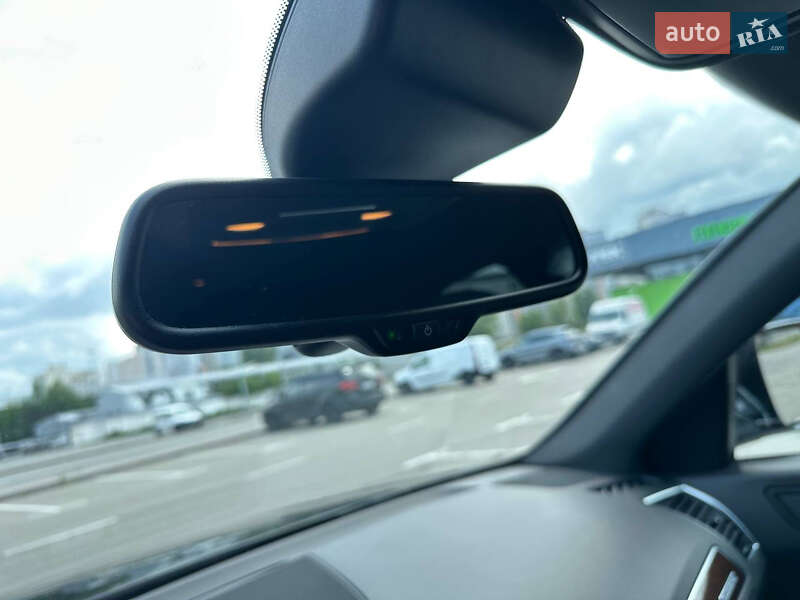 Позашляховик / Кросовер Audi Q5 2011 в Києві