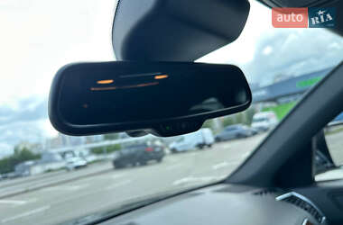 Позашляховик / Кросовер Audi Q5 2011 в 
