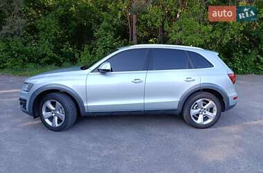 Внедорожник / Кроссовер Audi Q5 2014 в 