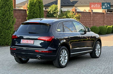 Внедорожник / Кроссовер Audi Q5 2016 в 