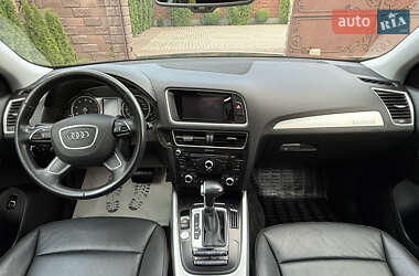 Внедорожник / Кроссовер Audi Q5 2016 в 