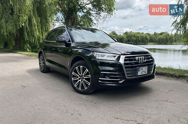 Внедорожник / Кроссовер Audi Q5 2017 в Ровно