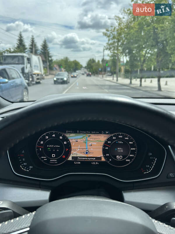 Позашляховик / Кросовер Audi Q5 2017 в Рівному