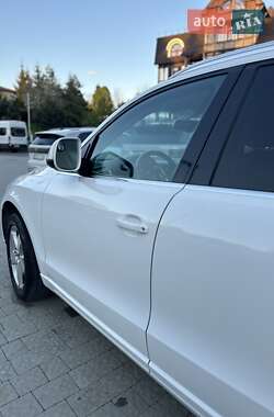 Внедорожник / Кроссовер Audi Q5 2011 в 