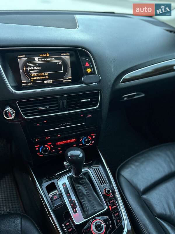Внедорожник / Кроссовер Audi Q5 2011 в Дрогобыче