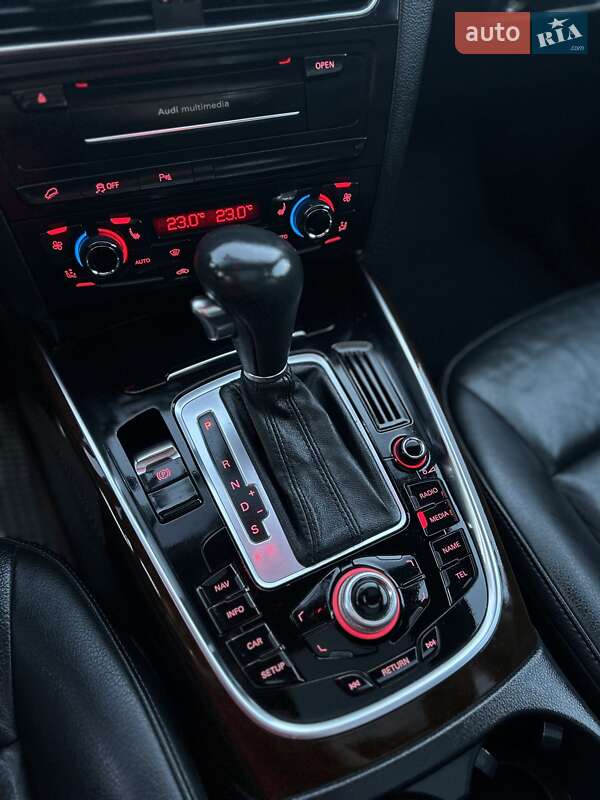 Внедорожник / Кроссовер Audi Q5 2011 в Дрогобыче