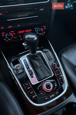 Внедорожник / Кроссовер Audi Q5 2011 в 
