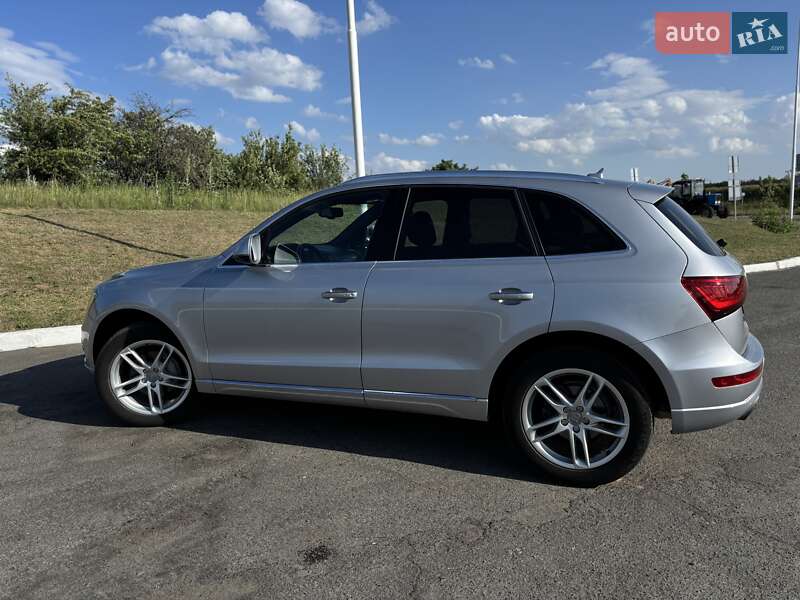 Внедорожник / Кроссовер Audi Q5 2014 в Одессе