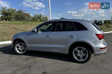 Позашляховик / Кросовер Audi Q5 2014 в 