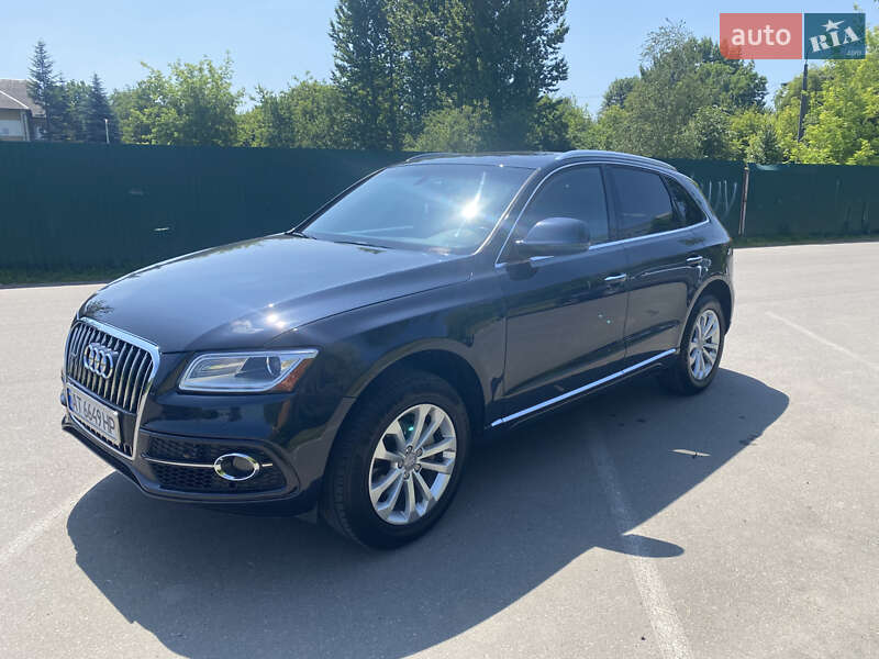 Внедорожник / Кроссовер Audi Q5 2015 в 