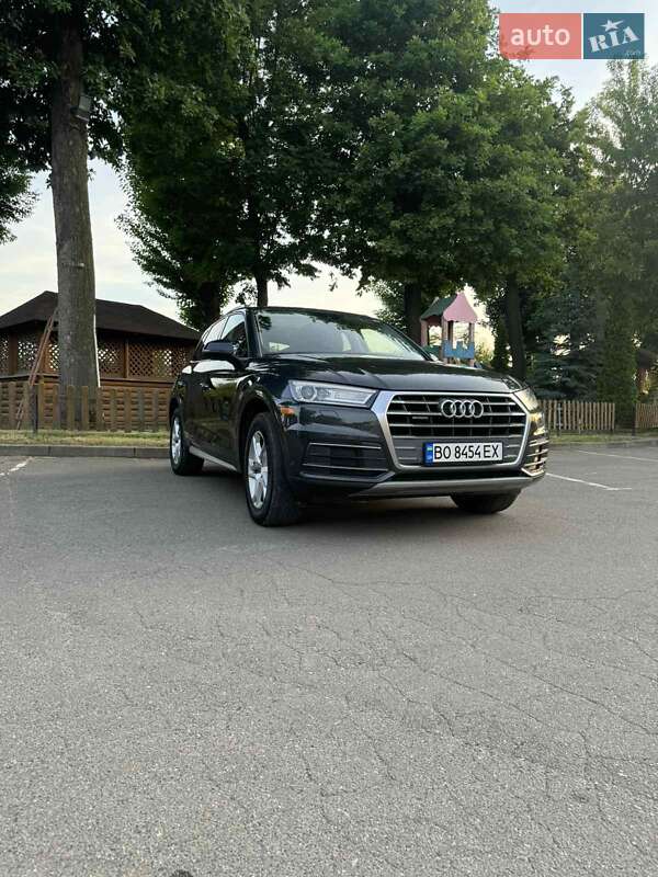 Позашляховик / Кросовер Audi Q5 2017 в Тернополі