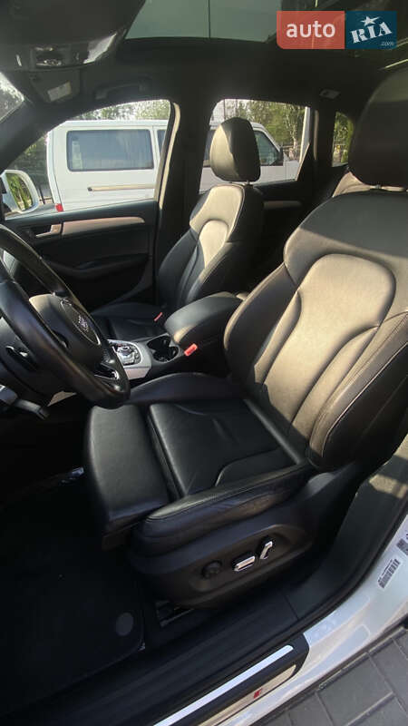 Позашляховик / Кросовер Audi Q5 2016 в Запоріжжі