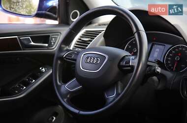 Внедорожник / Кроссовер Audi Q5 2015 в 