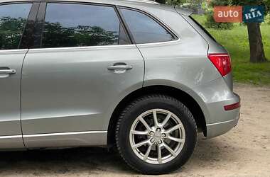 Внедорожник / Кроссовер Audi Q5 2011 в 