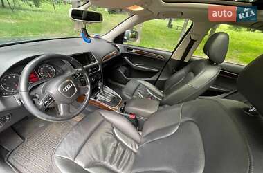 Внедорожник / Кроссовер Audi Q5 2011 в 