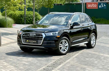 Позашляховик / Кросовер Audi Q5 2017 в Києві