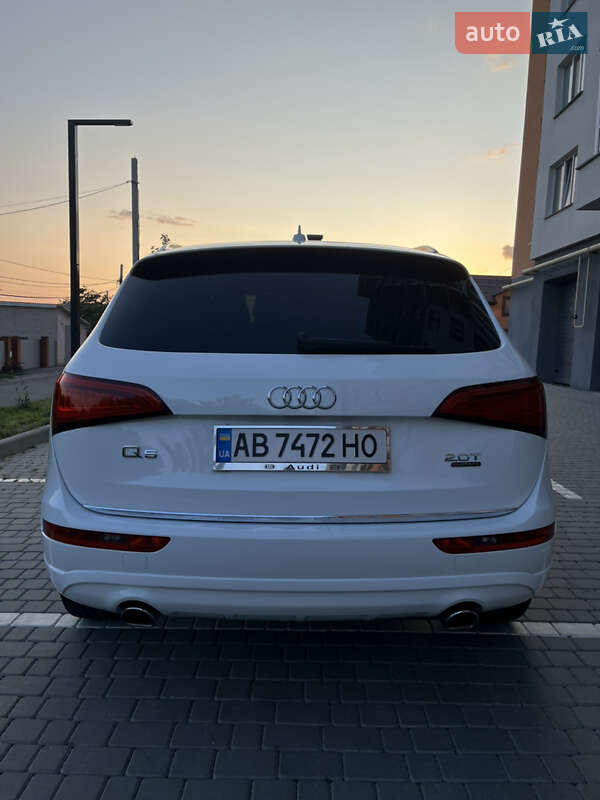 Позашляховик / Кросовер Audi Q5 2015 в Вінниці