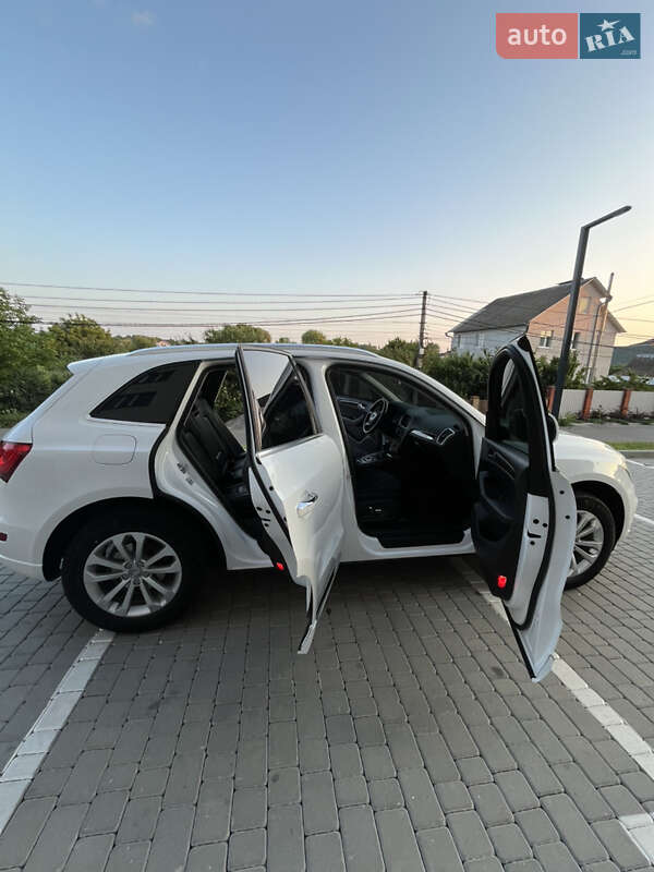 Позашляховик / Кросовер Audi Q5 2015 в Вінниці