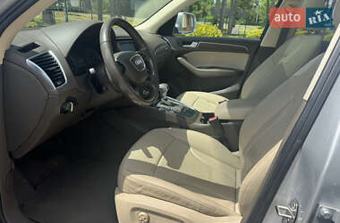 Внедорожник / Кроссовер Audi Q5 2013 в 