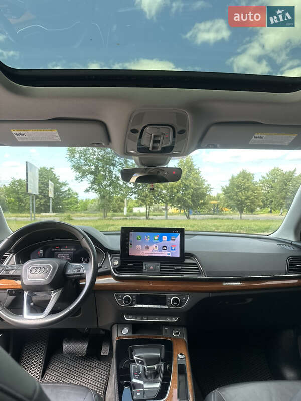 Позашляховик / Кросовер Audi Q5 2021 в Кропивницькому