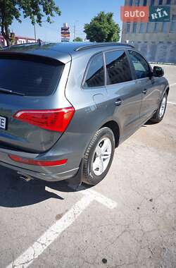 Внедорожник / Кроссовер Audi Q5 2009 в 