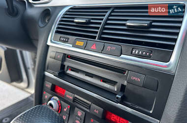 Внедорожник / Кроссовер Audi Q5 2012 в 