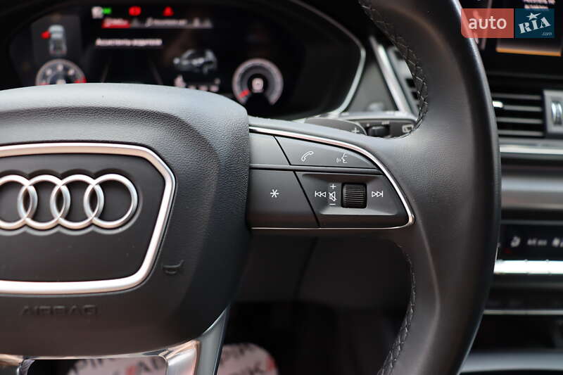 Внедорожник / Кроссовер Audi Q5 2021 в Львове