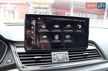 Внедорожник / Кроссовер Audi Q5 2021 в 