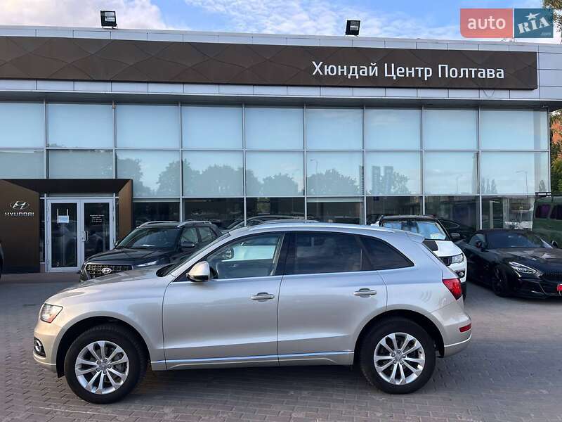 Внедорожник / Кроссовер Audi Q5 2015 в Полтаве