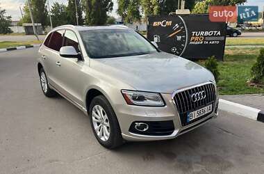 Внедорожник / Кроссовер Audi Q5 2015 в 