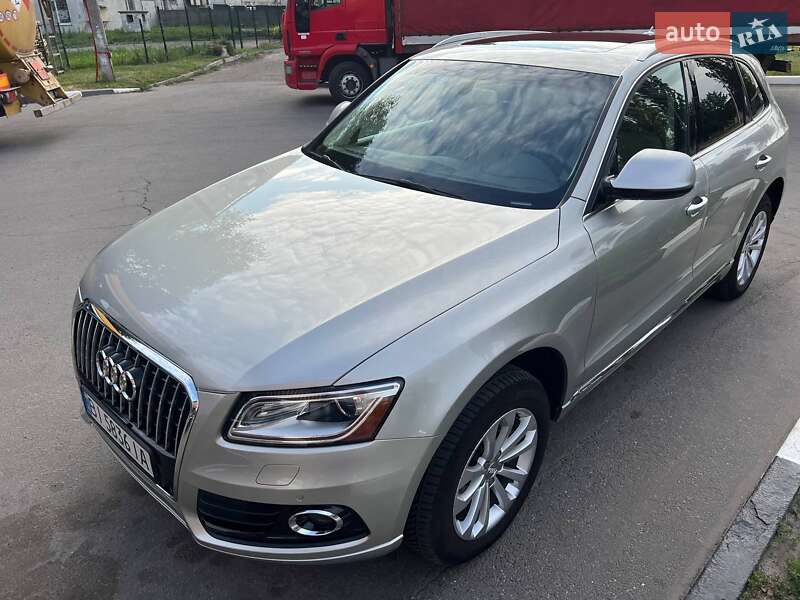 Внедорожник / Кроссовер Audi Q5 2015 в Полтаве