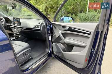 Внедорожник / Кроссовер Audi Q5 2023 в 