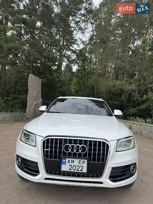 Внедорожник / Кроссовер Audi Q5 2015 в Житомире